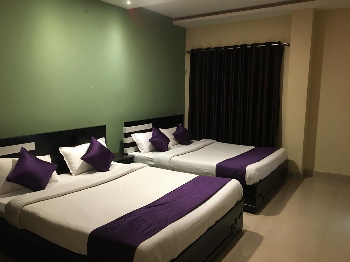 أوتي Hotel Time Palace المظهر الخارجي الصورة